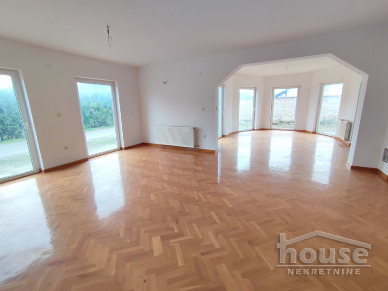 Kuća Prodaja Novi Sad  296 m2