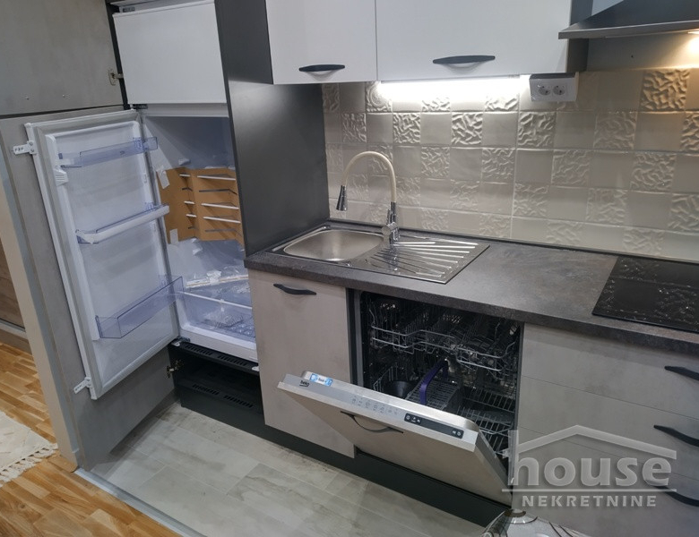 Stan Izdavanje Novi Sad  25 m2