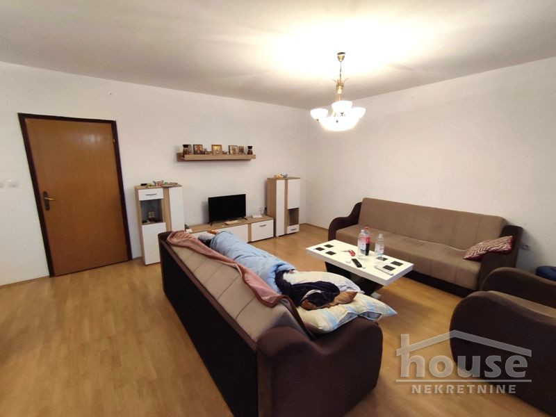 Kuća Prodaja Novi Sad  300 m2