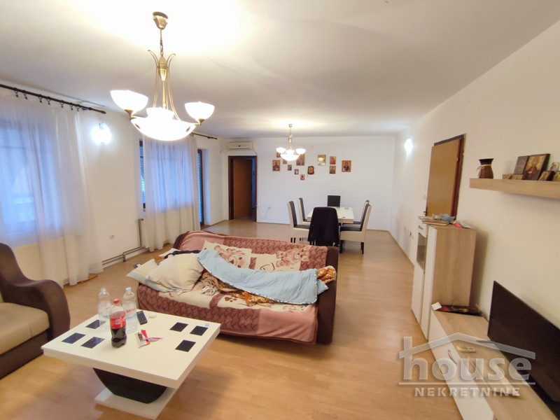 Kuća Prodaja Novi Sad  300 m2