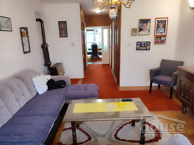 Kuća Prodaja Novi Sad  210 m2