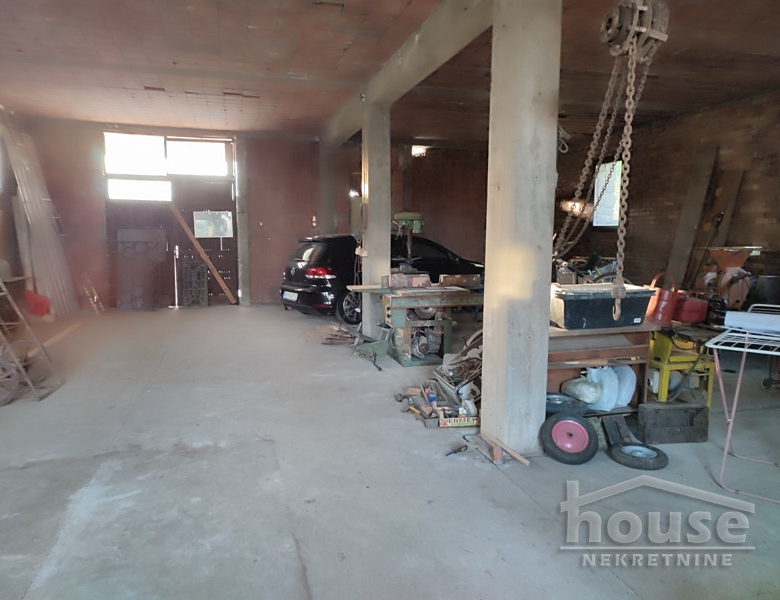 Kuća Prodaja Novi Sad  266 m2
