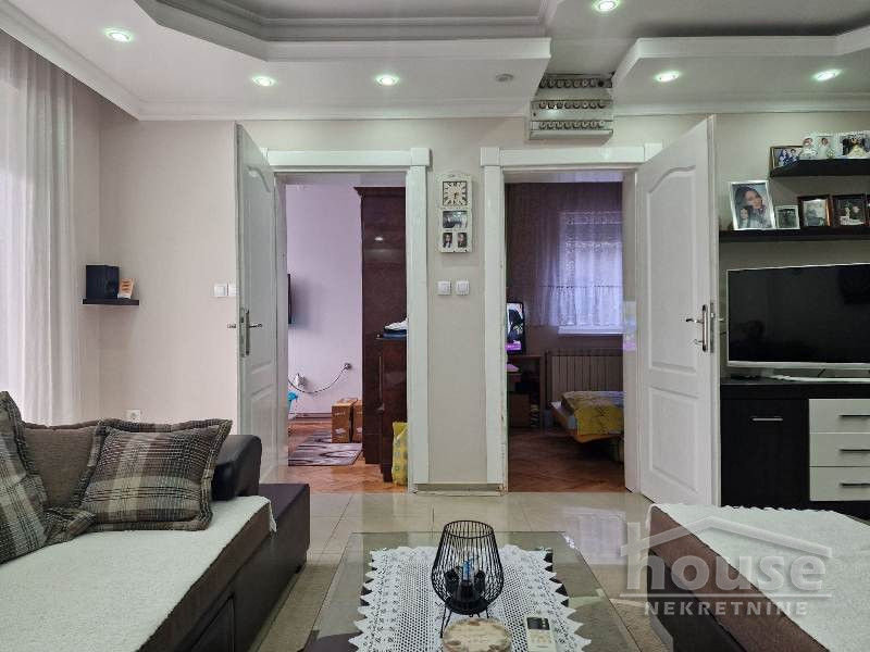 Kuća Prodaja Novi Sad  250 m2