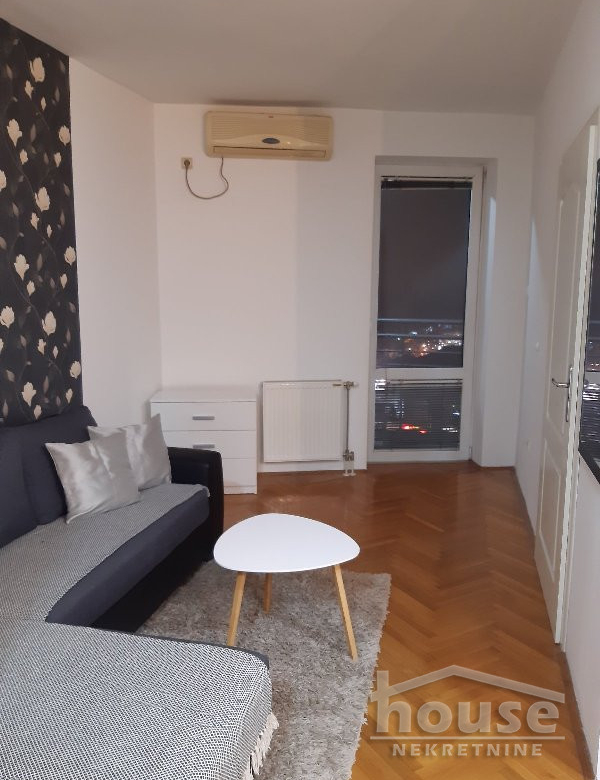 Stan Izdavanje Novi Sad  37 m2