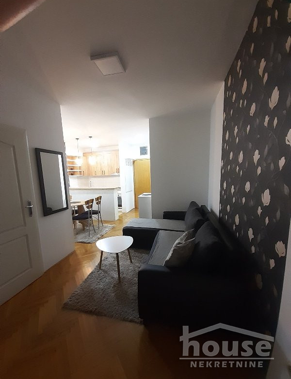 Stan Izdavanje Novi Sad  37 m2