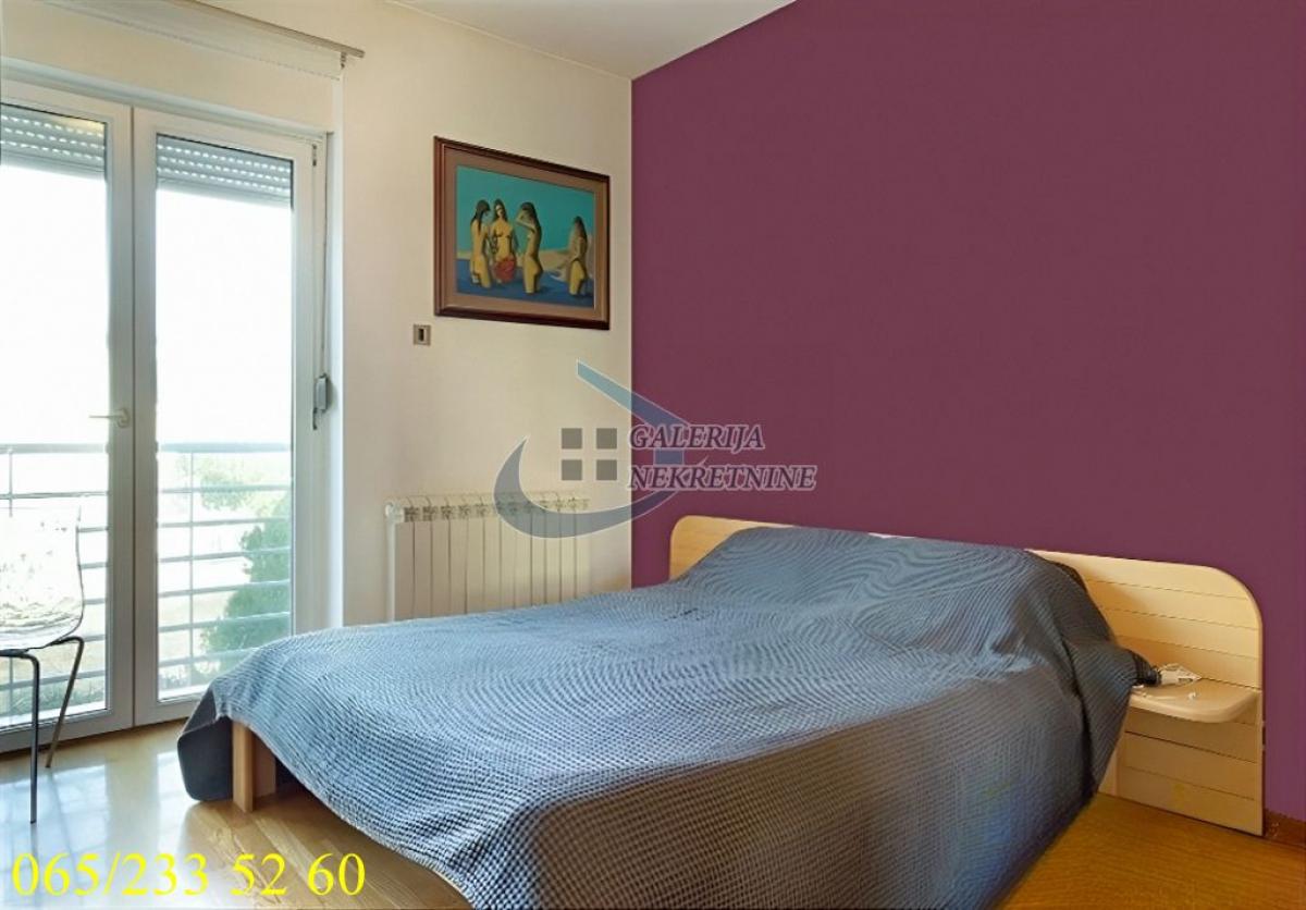 Četvorosoban stan na prodaju, Dedinje, Beograd, 142m², 1. sprat, 380.000 €