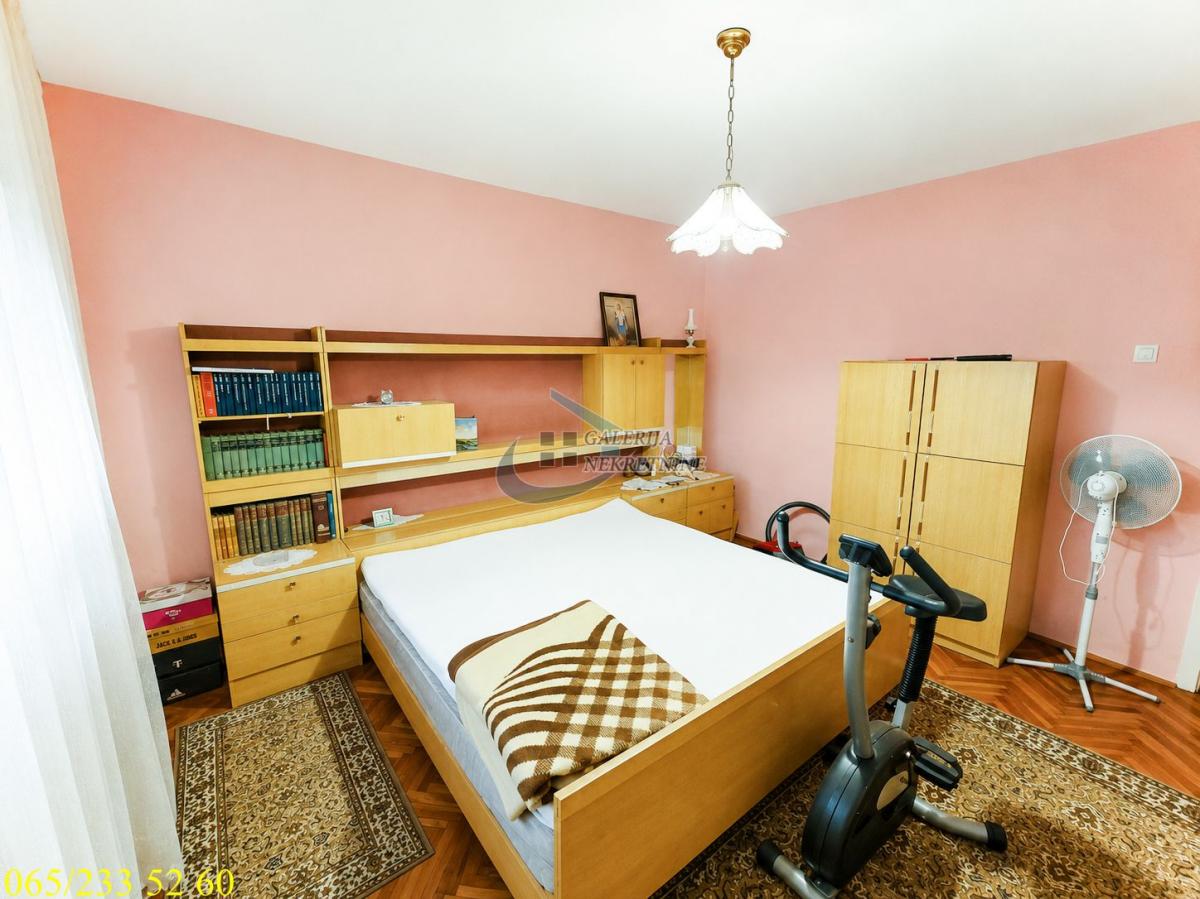 actionimagesite31agencygalerijanekimgag07x5bzf7-11 Kuća na prodaju, Centar, Inđija, 212m², 200.000 €