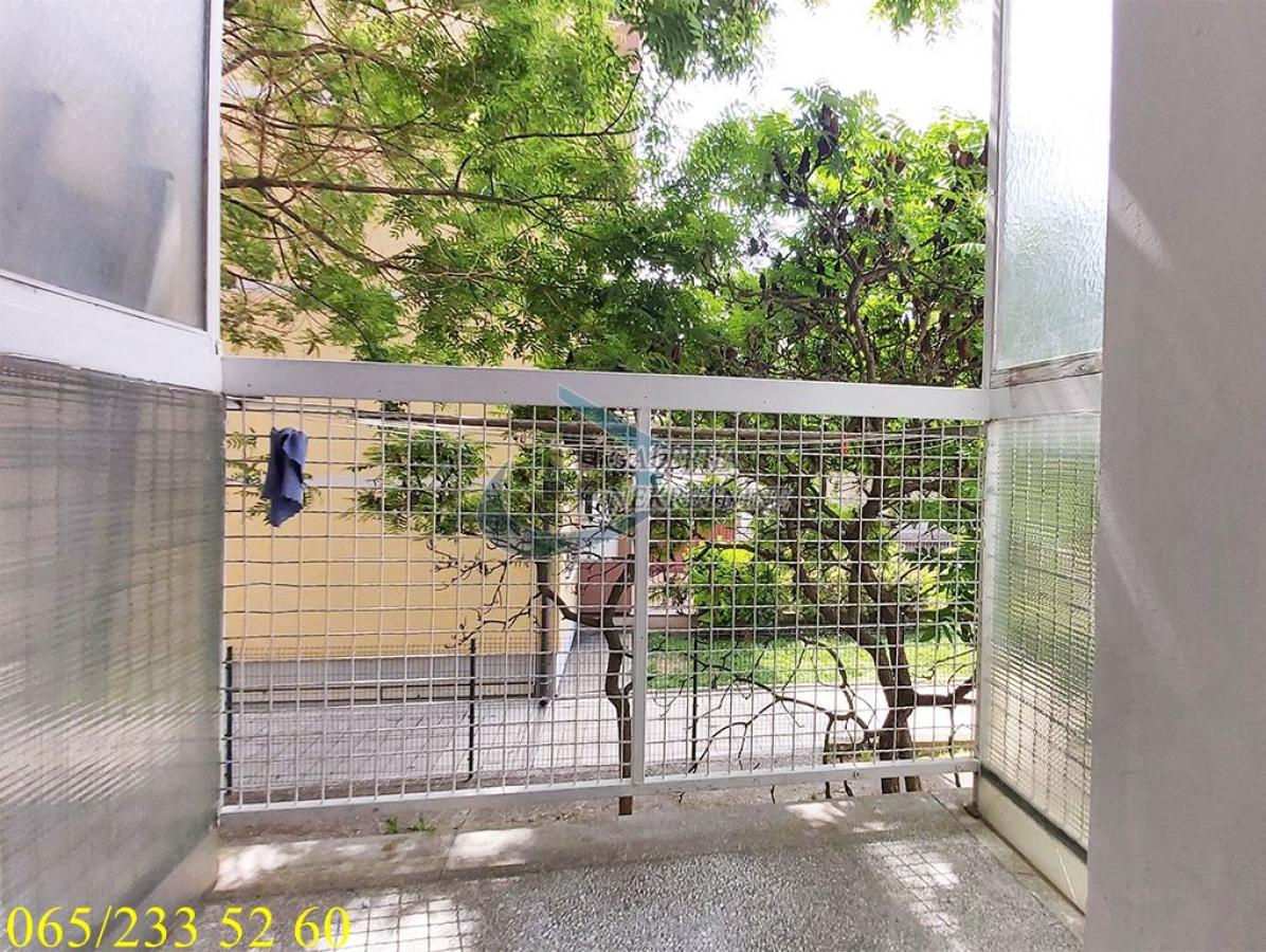 actionimagesite31agencygalerijanekimgb2dwoe46sq-10 Dvoiposoban stan na prodaju, Centar, Inđija, 72m², 130.000 €