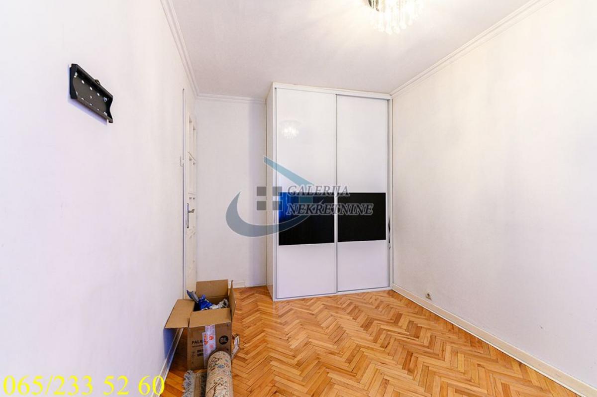 Četvorosoban stan na prodaju, Centar, Beograd, 105m², 349.000 €