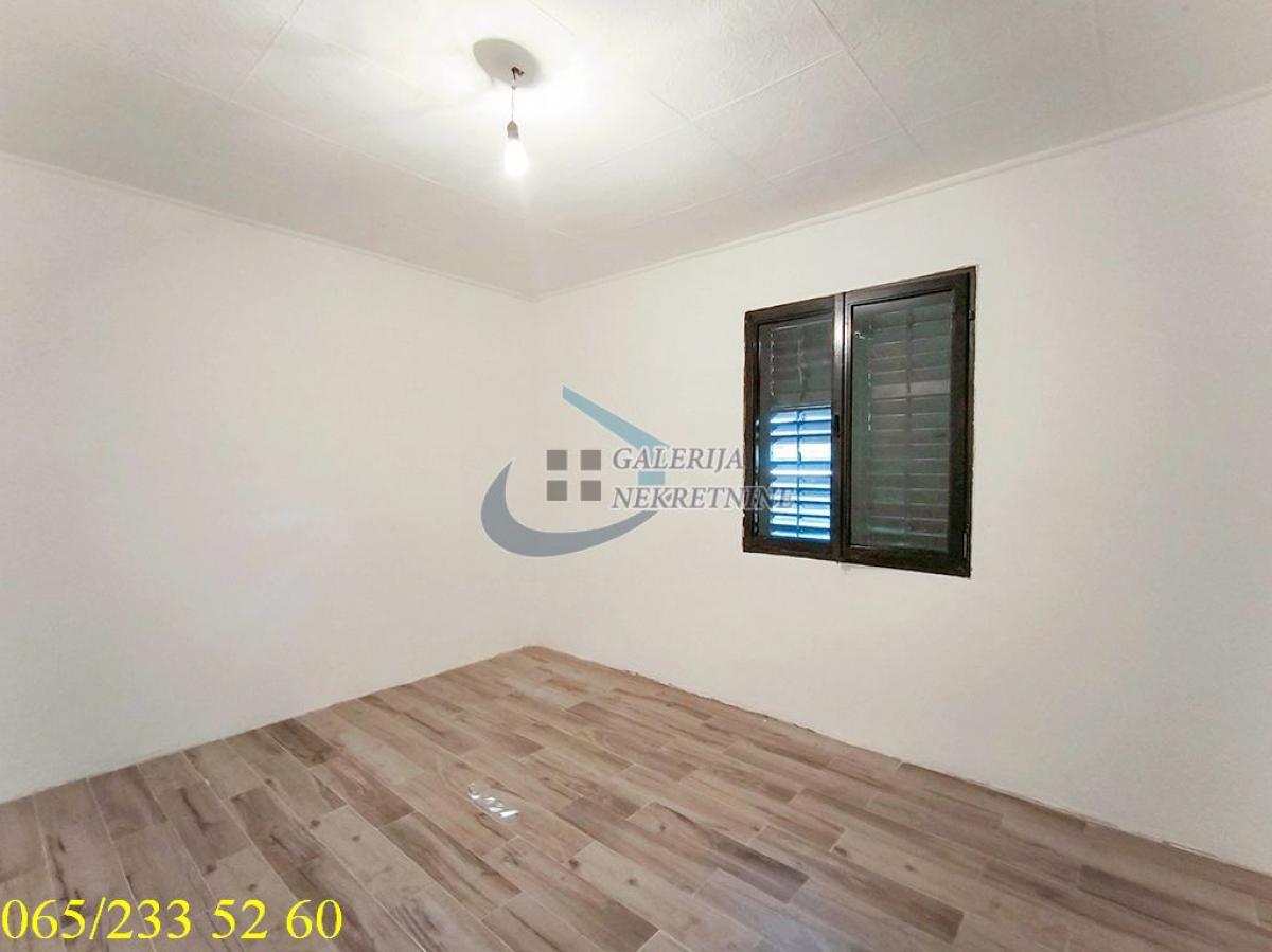 Kuća na prodaju, Mali Mokri Lug, Beograd, 59m², 108.000 €