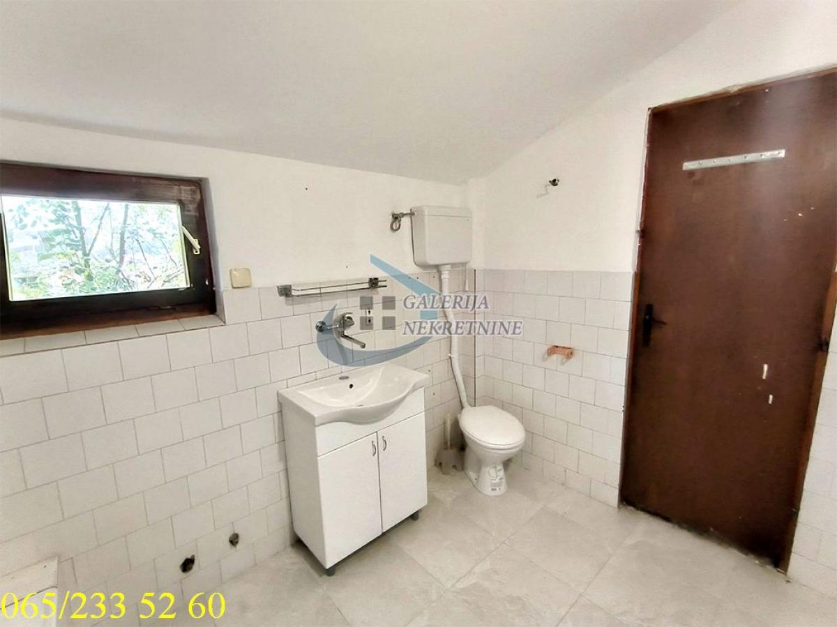 Kuća na prodaju, Mali Mokri Lug, Beograd, 59m², 108.000 €