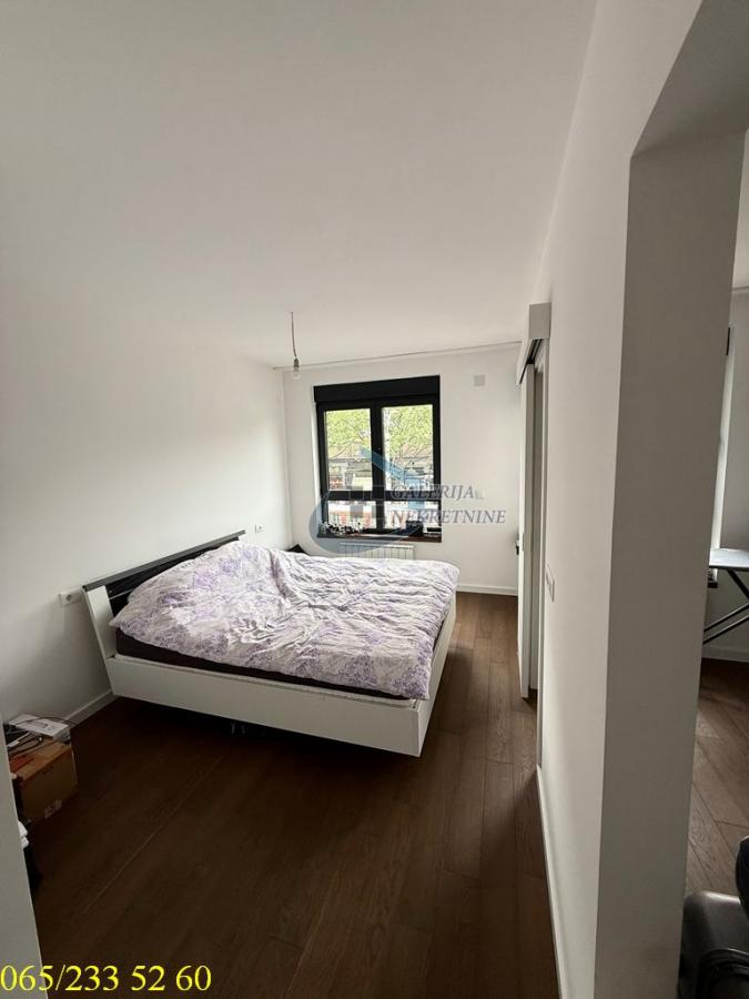 actionimagesite31agencygalerijanekimgt25iqbunha-11 Trosoban stan na prodaju, Đeram Pijaca, Beograd, 70m², 420.000 €