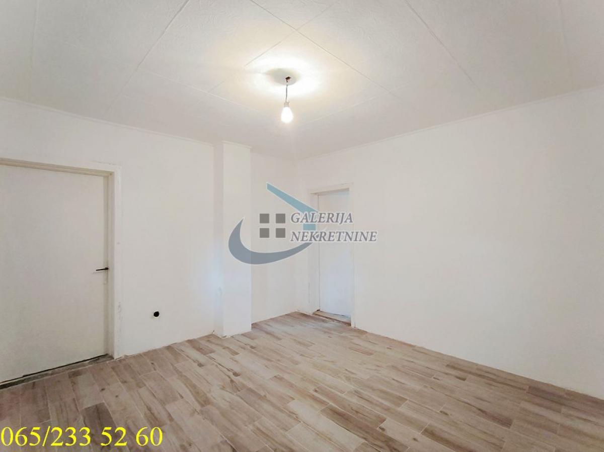 Kuća na prodaju, Mali Mokri Lug, Beograd, 59m², 108.000 €