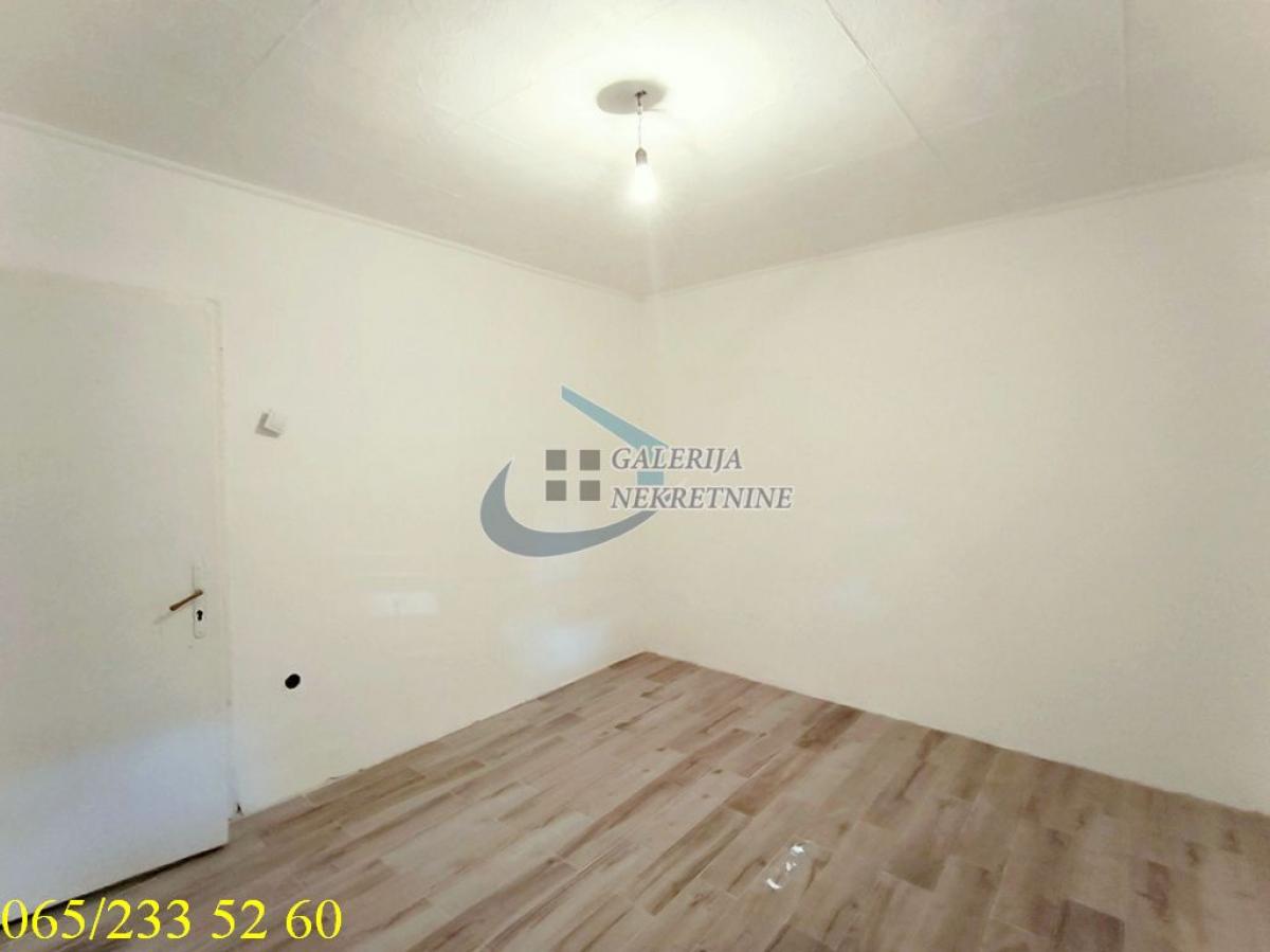 Kuća na prodaju, Mali Mokri Lug, Beograd, 59m², 108.000 €