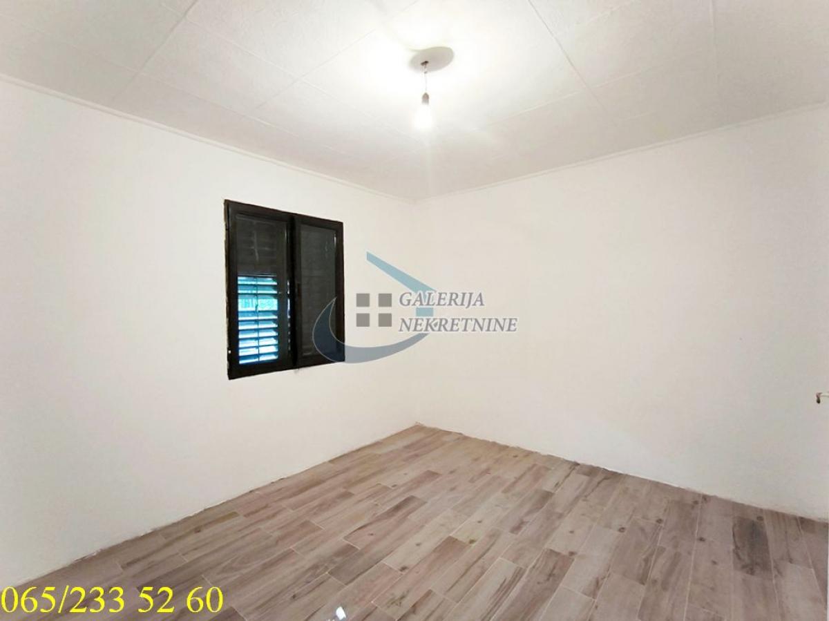 Kuća na prodaju, Mali Mokri Lug, Beograd, 59m², 108.000 €
