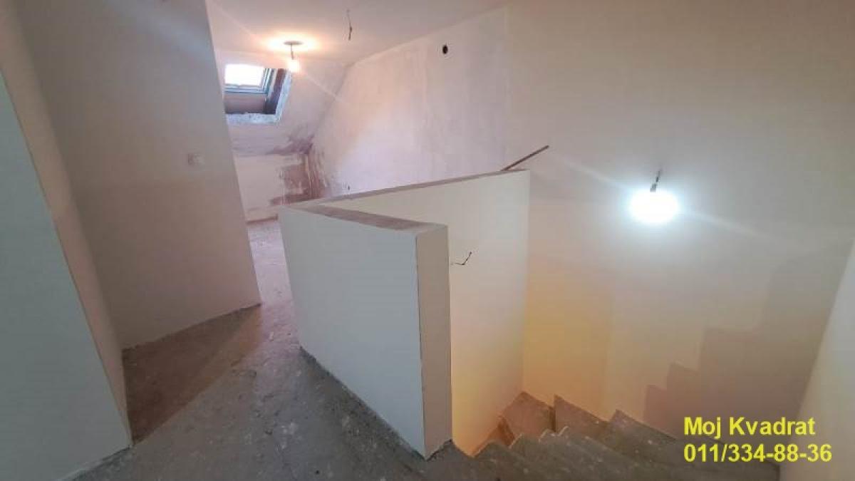 Trosoban stan na prodaju, Misa, Pančevo, 97m², 105.000 €