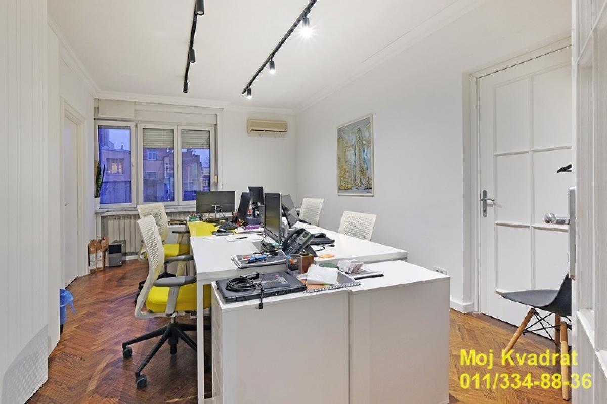 actionimagesite31agencykvadratimgencz2sisn8-10 Lokal na prodaju, Bulevar Evrope, Novi Sad, 349m², Suteren, 872.500 €