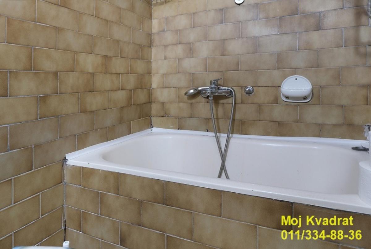 Dvoiposoban stan na prodaju, Miljakovac, Beograd, 60m², 150.000 €