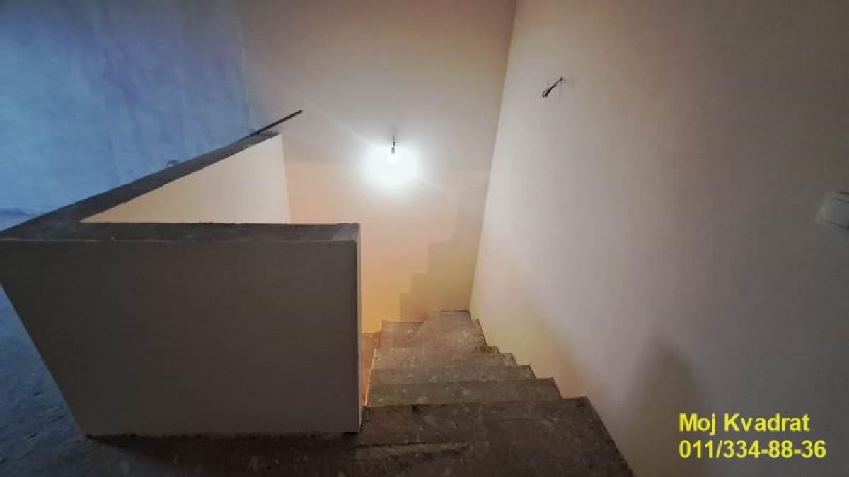 Trosoban stan na prodaju, Misa, Pančevo, 97m², 105.000 €