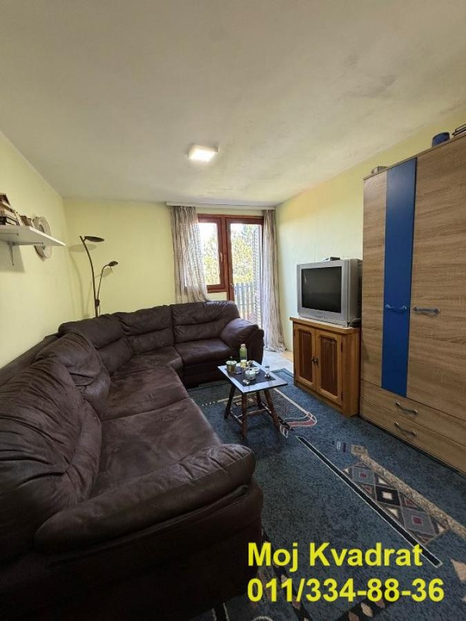Plac na prodaju, Stojnik, Beograd, 1021 ari, 69.990 €
