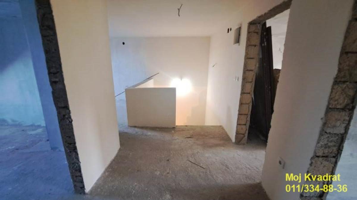 Trosoban stan na prodaju, Misa, Pančevo, 97m², 105.000 €