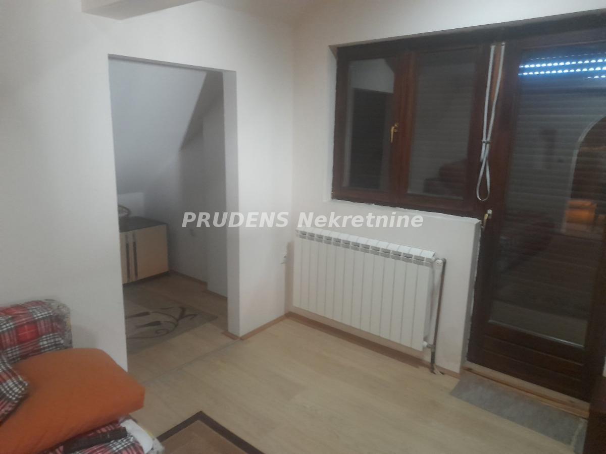 actionimagesite31agencyprudensnekimgc4dff3xeer-9 Kuća na prodaju, Surčin, Beograd, 111m², 235.000 €