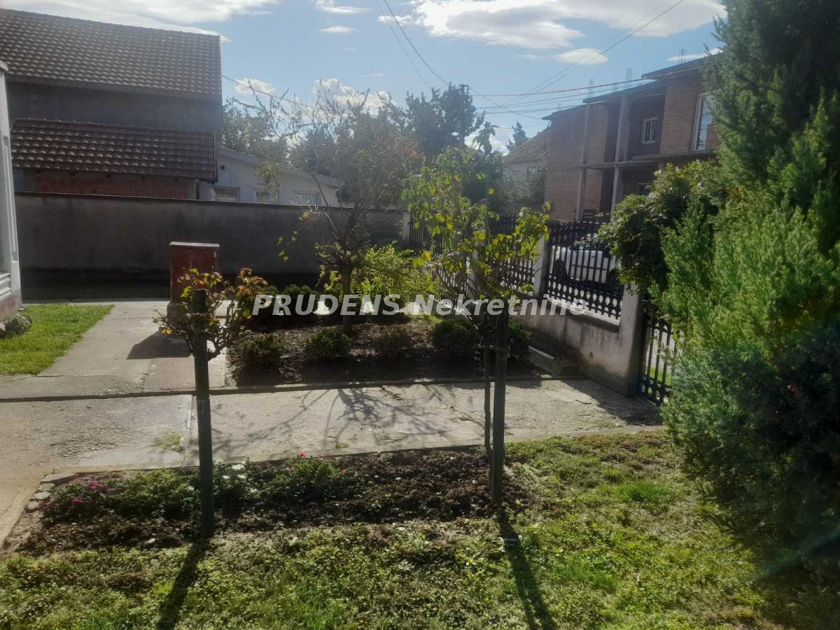 actionimagesite31agencyprudensnekimggjgufcf32g-16 Kuća na prodaju, Surčin, Beograd, 111m², 235.000 €