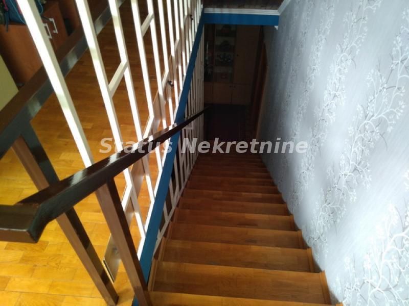 Kuća na prodaju, Temerin – Centar, Temerin, 450m², 196.000 €
