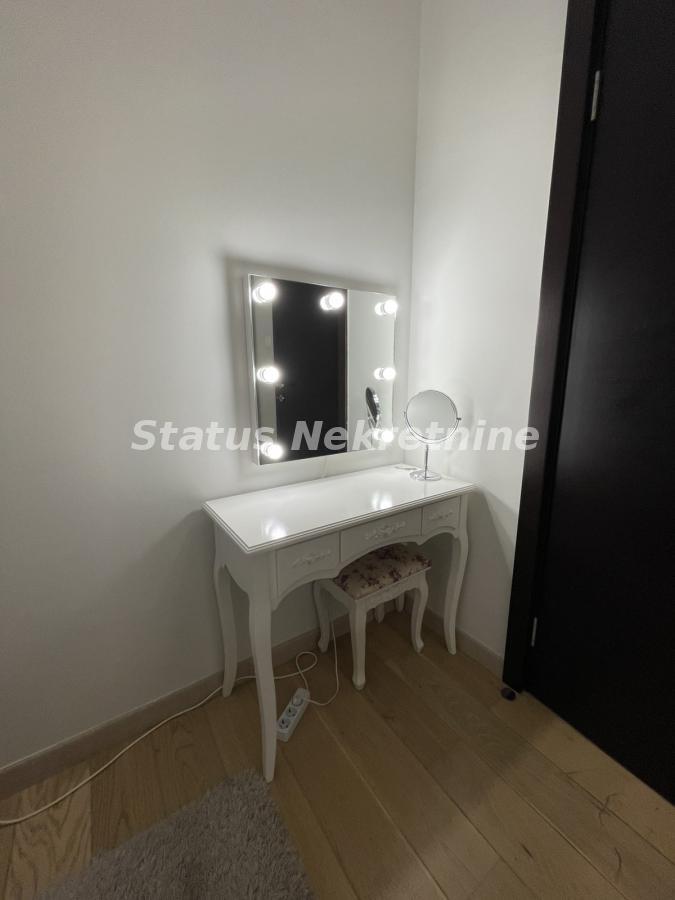 Trosoban stan na prodaju, Liman 3, Novi Sad, 105m², 2. sprat, 432.600 €