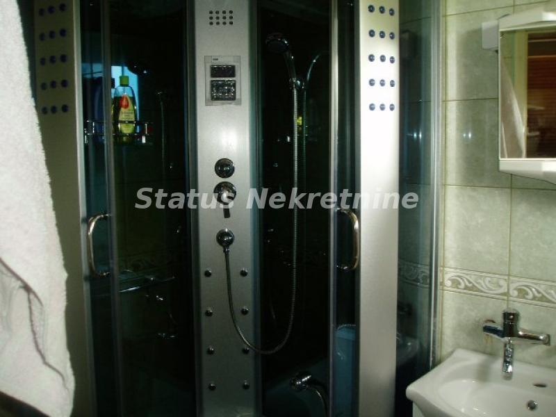 Kuća na prodaju, Irig, 360m², 515.000 €