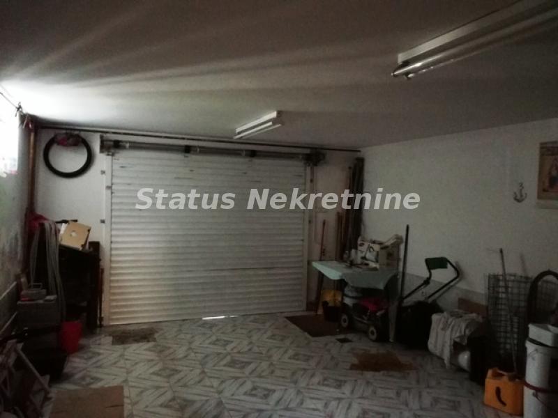 Kuća na prodaju, Sremska Kamenica, Novi Sad, 240m², 515.000 €