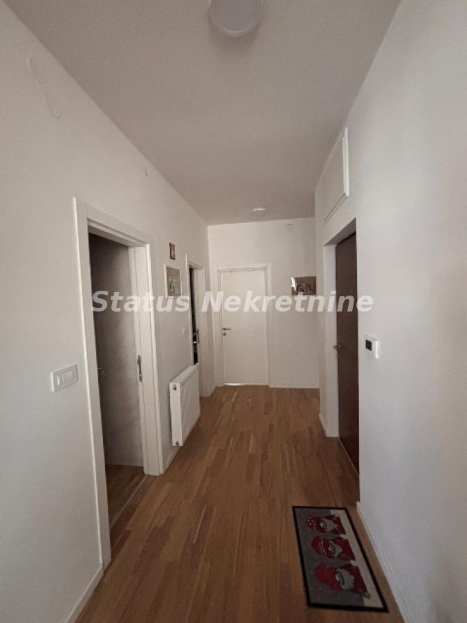 Četvorosoban stan na prodaju, Telep, Novi Sad, 82m², 198.790 €