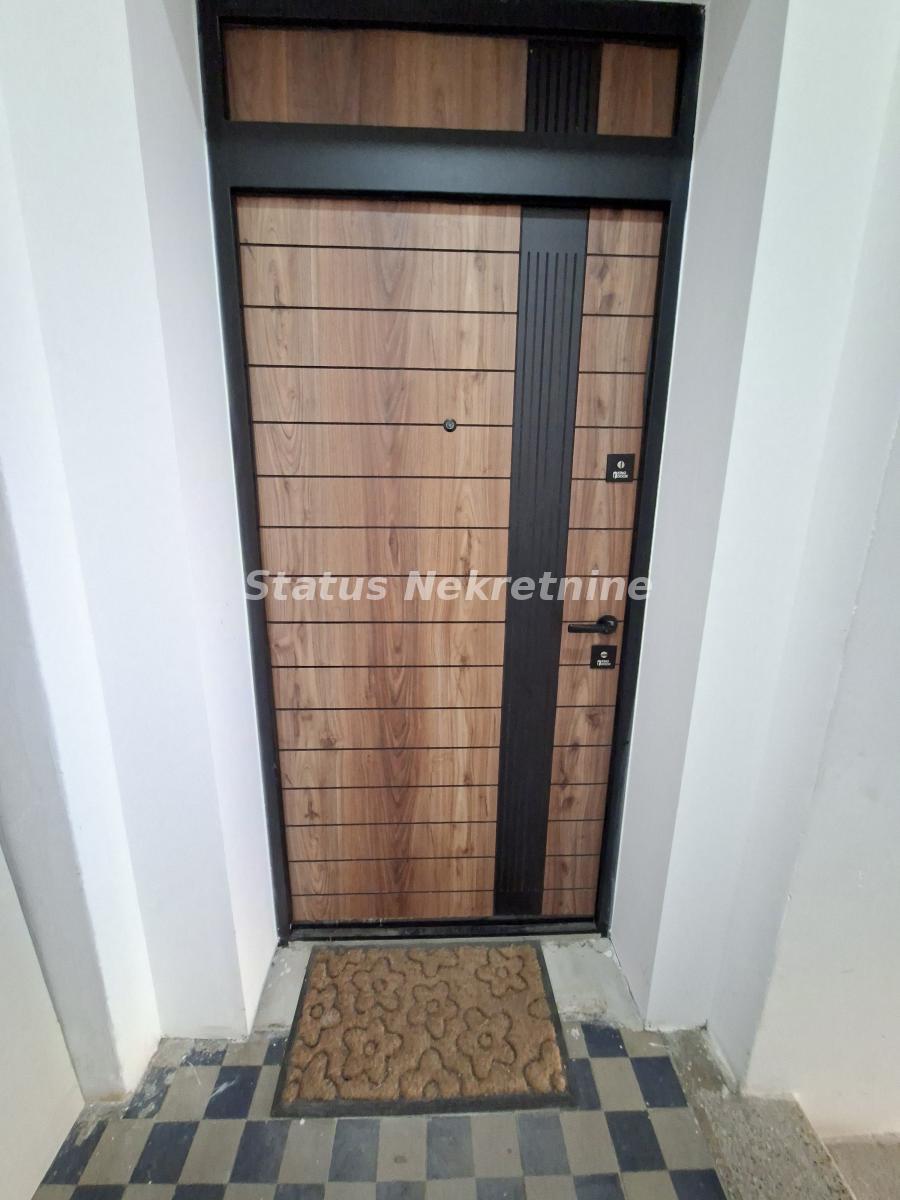 Troiposoban stan na prodaju, Centar, Novi Sad, 100m², 357.000 €