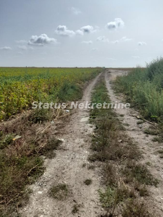 Plac na prodaju, Sremska Mitrovica, 341,55 ari, 247.200 €