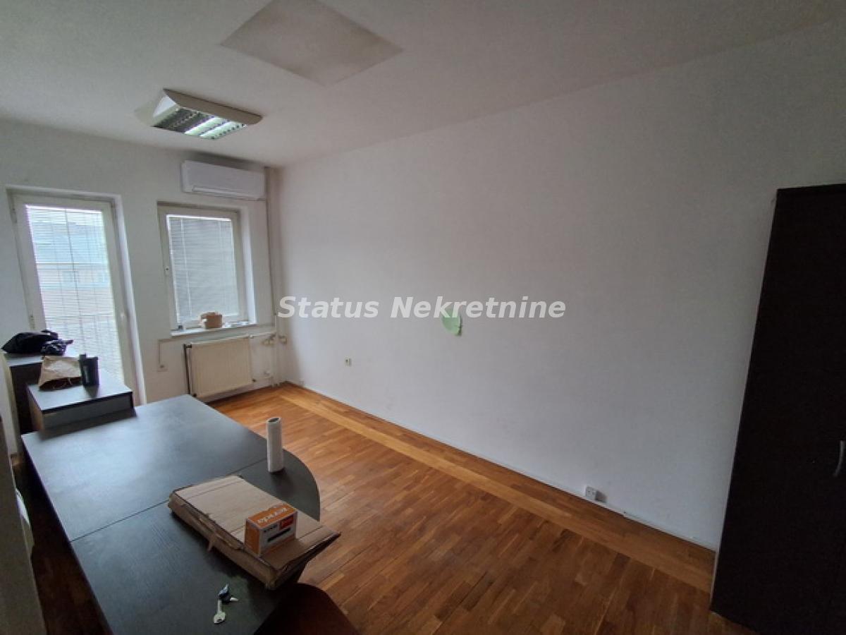 actionimagesite31agencystatusimgnryqzxjuvn-20260220-132519-resize Petosoban stan za izdavanje, Centar, Novi Sad, 170m², 1.000 €/mes