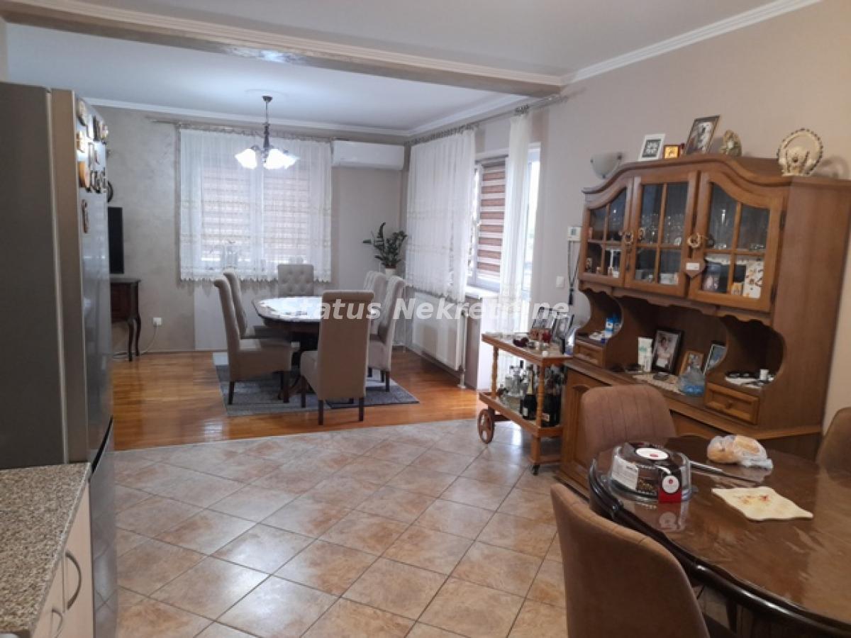 actionimagesite31agencystatusimgpa6pwy426e-20250705-094652 Kuća na prodaju, Sremski Karlovci, 246m², 618.000 €