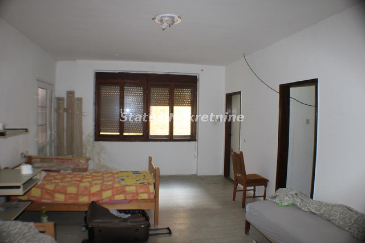actionimagesite31agencystatusimgpems7ds7q0-img-8787-resize Kuća na prodaju, Bačka Topola, 226m², 95.000 €