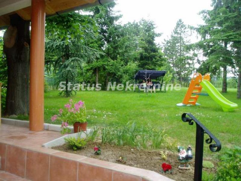 Kuća na prodaju, Irig, 360m², 515.000 €