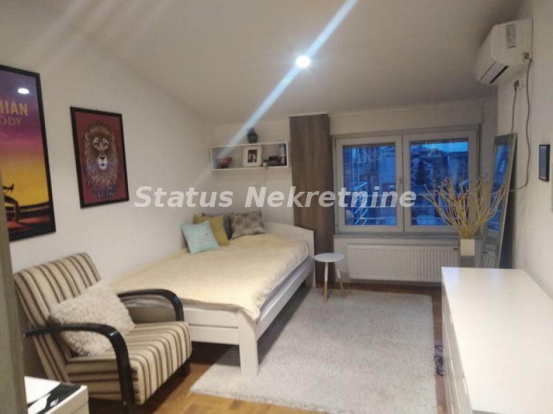 actionimagesite31agencystatusimgshn6fbg2xj-img-20200219-172127-resize Višesoban stan na prodaju, Centar, Novi Sad, 144m², 453.200 €