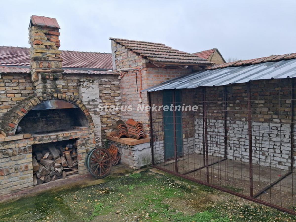 actionimagesite31agencystatusimgsnakefdjaa-20251129-105709-resize Kuća na prodaju, Futog, Novi Sad, 180m², 216.300 €