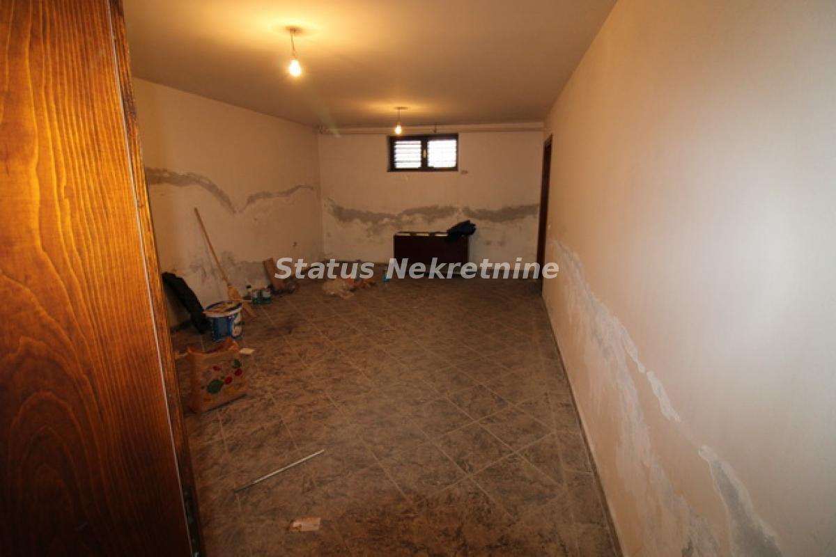 actionimagesite31agencystatusimgsz33knhi7j-img-6882-resize Kuća na prodaju, Temerin, 420m², 262.650 €