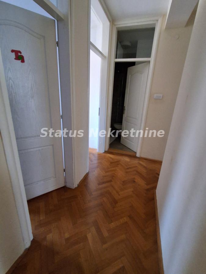 Četvorosoban stan na prodaju, Grbavica, Novi Sad, 85m², 270.890 €