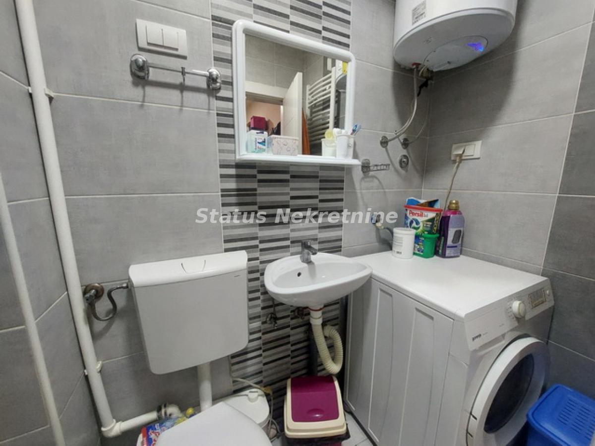 actionimagesite31agencystatusimgvfrjkem7di-viber-image-2025-06-13-17-09-43-921-resize Trosoban stan na prodaju, Petrovaradin, Novi Sad, 58m², 103.000 €