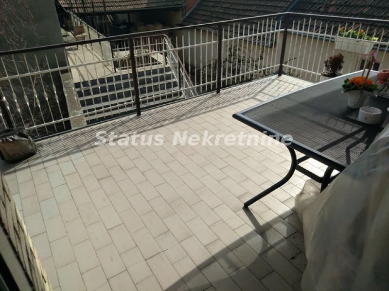 Kuća na prodaju, Temerin – Centar, Temerin, 450m², 196.000 €