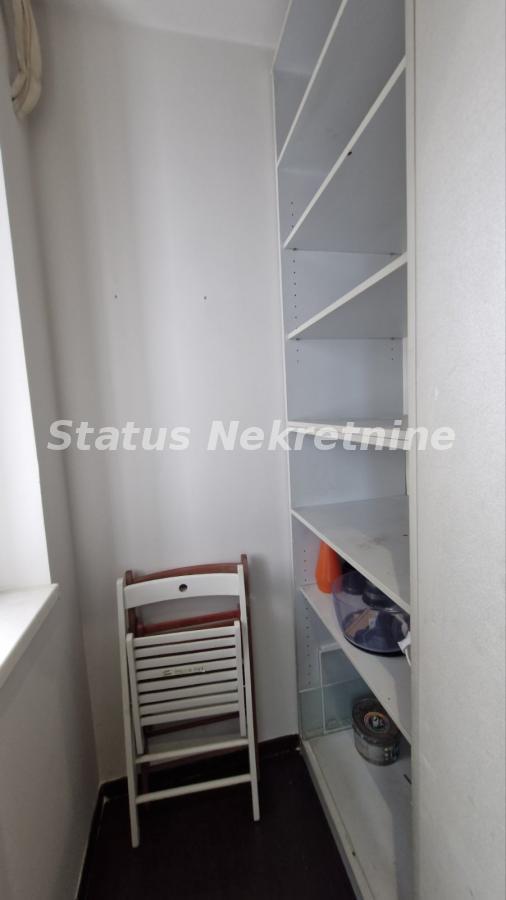 actionimagesite31agencystatusimgx7vdsx7qsx-viber-slika-2025-05-06-11-27-15-229 Četvorosoban stan za izdavanje, Novi Sad, 116m², 1.800 €/mes