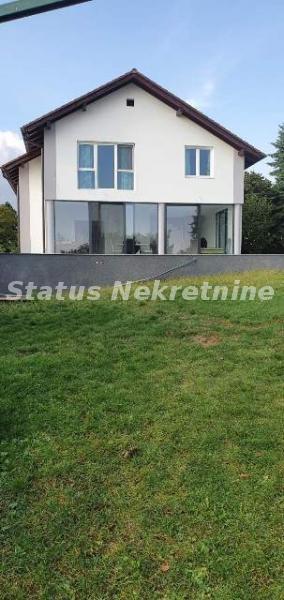 Kuća na prodaju, Irig, 360m², 515.000 €