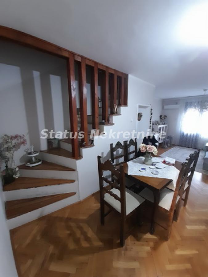 Kuća na prodaju, Petrovaradin, Novi Sad, 135m², 206.000 €