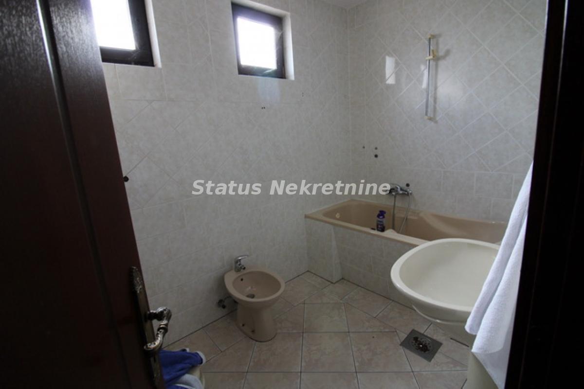 actionimagesite31agencystatusimgz0wrnc6fak-img-6890-resize Kuća na prodaju, Temerin, 420m², 262.650 €