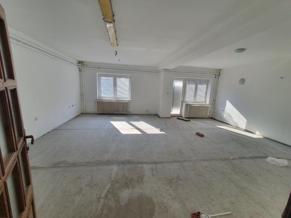 Lokal za izdavanje, Telep, Novi Sad, 362m², 1.200 €/mes