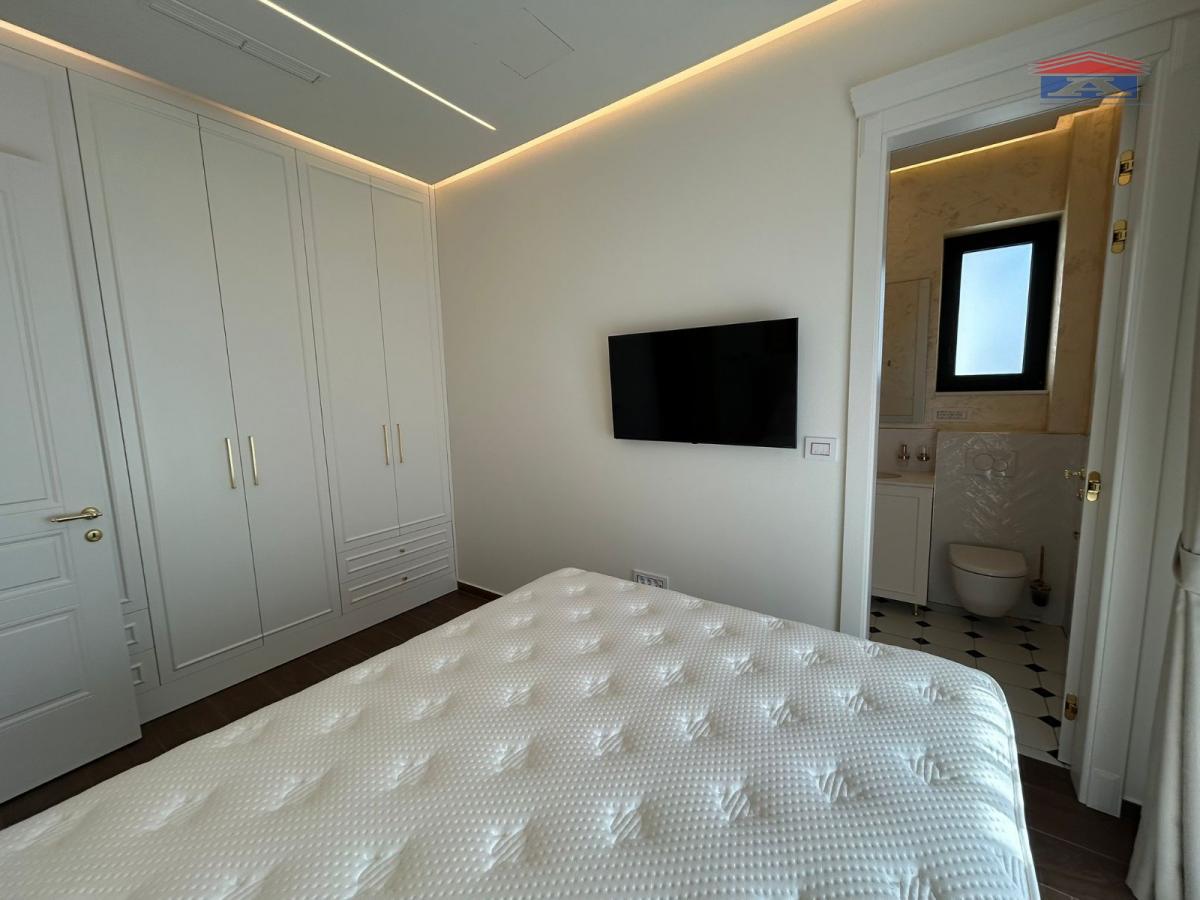 Četvorosoban stan za izdavanje, Sremska Kamenica, Novi Sad, 120m², 2.000 €/mes